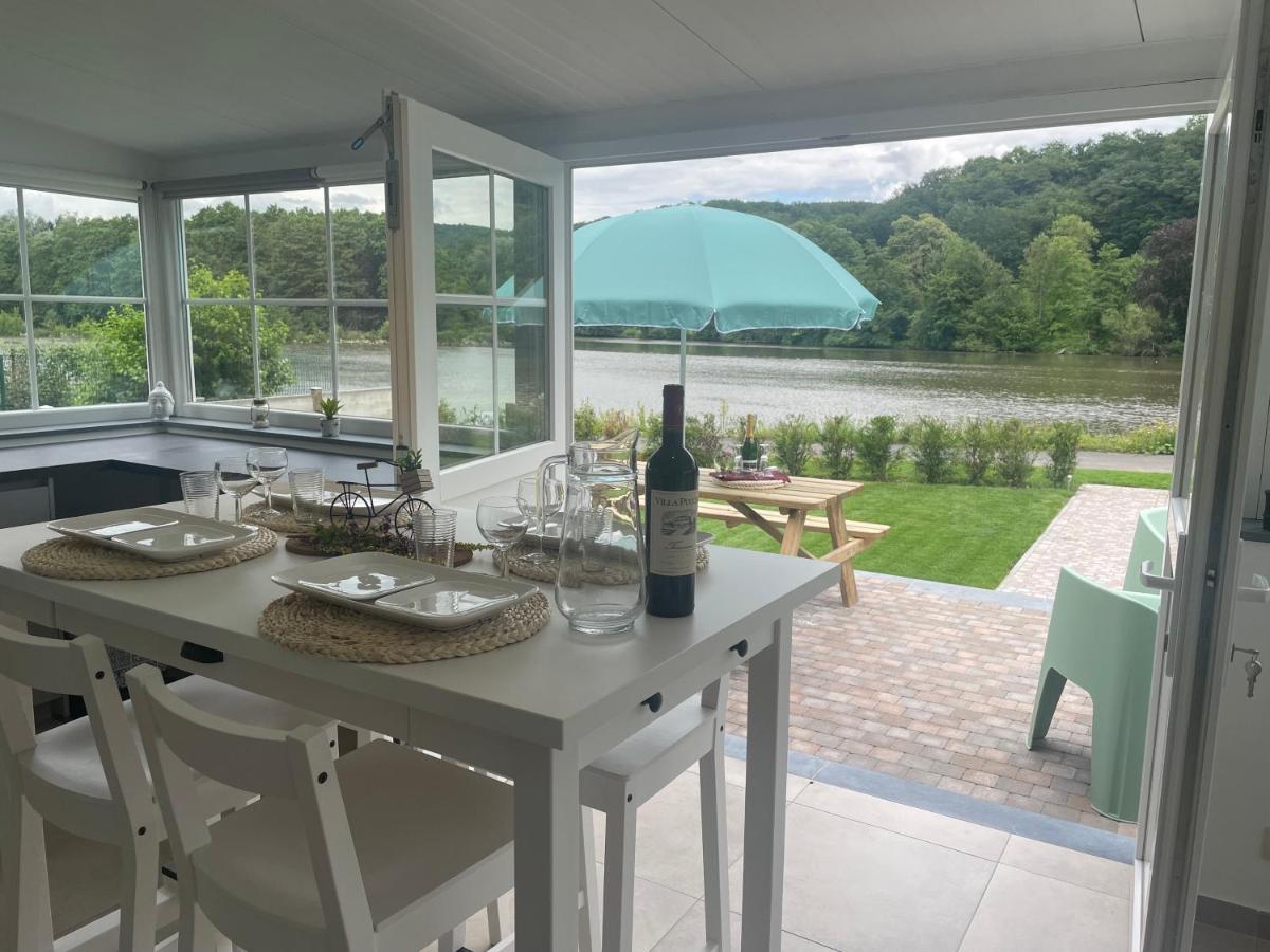 La Petite Maison Au Bord De L'Eau Hastiere-par-dela Buitenkant foto